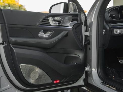 New 2026 Mercedes-Benz GLS 450 4MATIC image 38