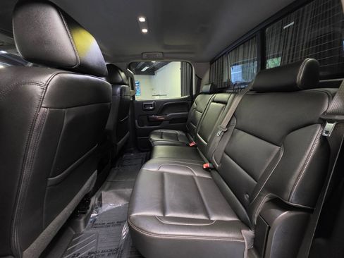 Used 2018 GMC Sierra 1500 SLT image 30