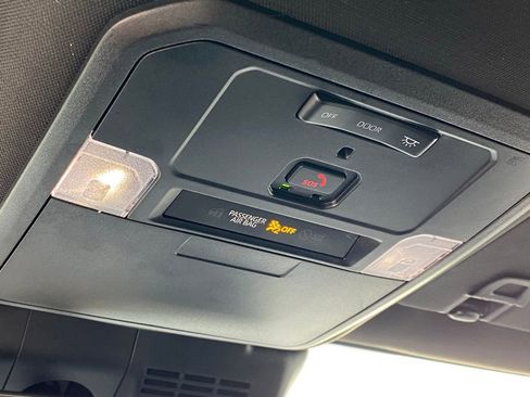 Used 2024 Toyota Tacoma SR5 image 21