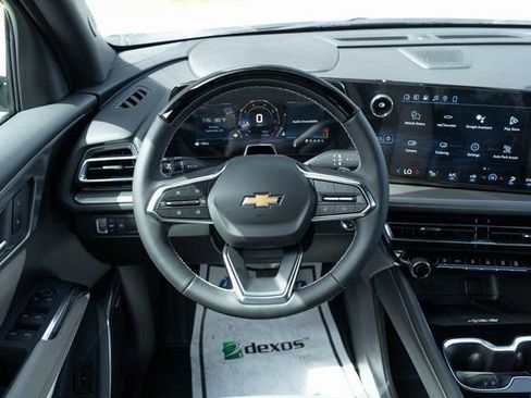 New 2026 Chevrolet Traverse LT w/ Enhanced Driving Package FWD image 16