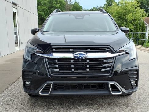 Used 2024 Subaru Ascent Touring AWD/4WD image 2