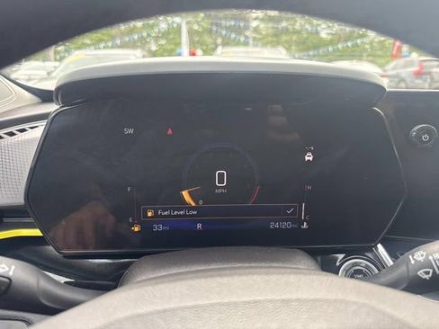 Used 2024 Chevrolet Trax ACTIV w/ Driver Confidence Package FWD image 34
