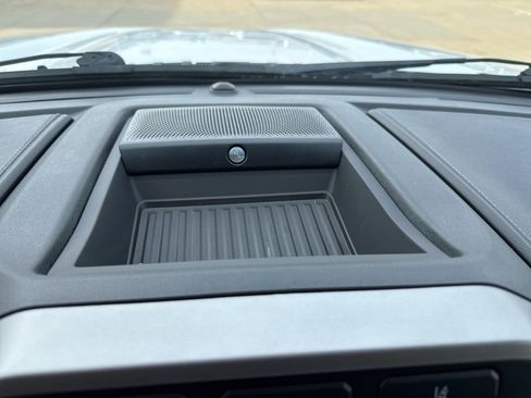 Used 2022 Ford F350 Lariat w/ Lariat Value Package image 17