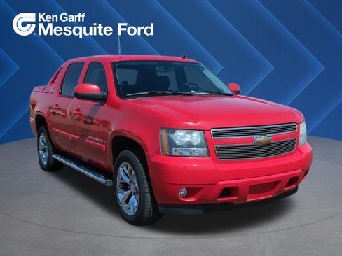 Used 2008 Chevrolet Avalanche LT w/ LT Preferred Equipment Group AWD/4WD image 1