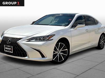 Certified 2024 Lexus ES 350 w/ Premium Package