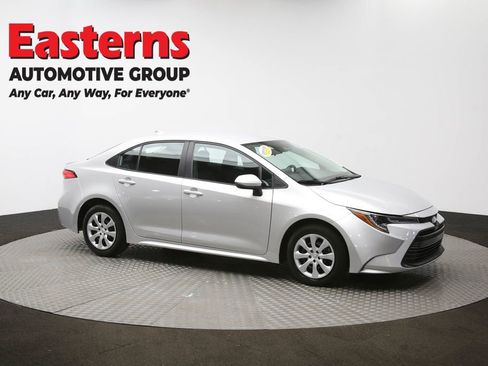 Used 2024 Toyota Corolla LE image 46