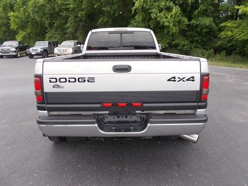Used 2001 Dodge Ram 3500 Truck 4x4 Quad Cab image 15