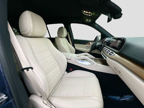 Used 2024 Mercedes-Benz GLE 450e 4MATIC image 30