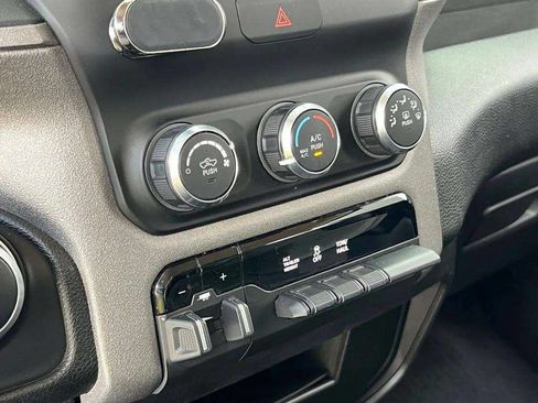 Used 2019 RAM 2500 Tradesman AWD/4WD image 21