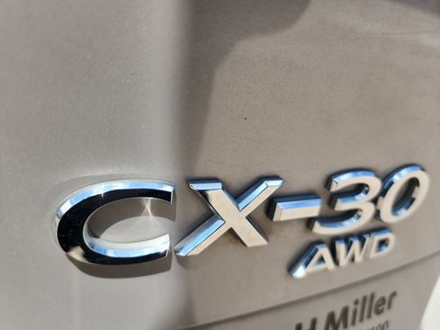 Used 2022 MAZDA CX-30 AWD 2.5 S w/ Select Package image 30