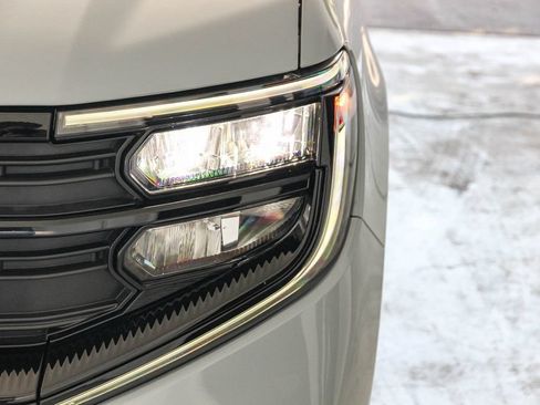 Certified 2025 Ford Expedition Active RWD image 9
