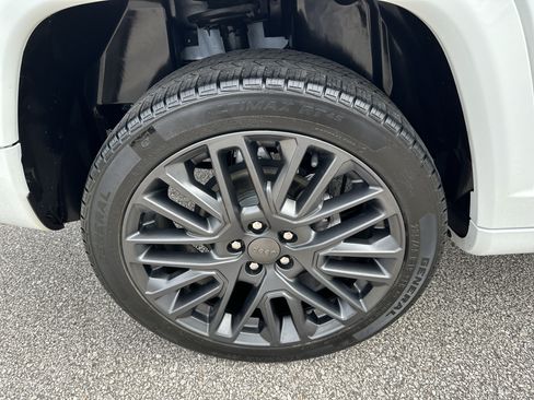 Used 2022 Jeep Compass High Altitude AWD/4WD image 19