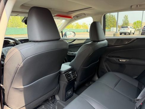 Used 2025 Lexus NX 350 AWD w/ Accessory Package (2T) image 32