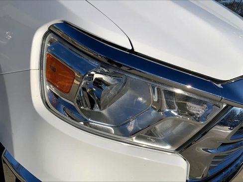 Used 2024 RAM 1500 Laramie image 25