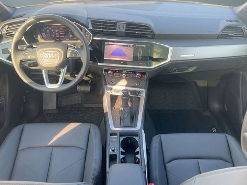 New 2025 Audi Q3 2.0T Premium image 16