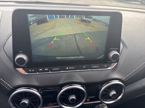 Used 2025 Nissan Sentra SV image 30