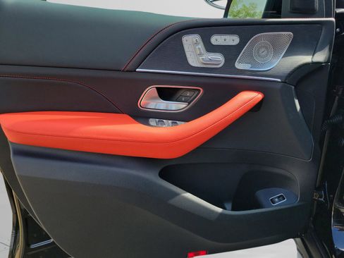 New 2026 Mercedes-Benz GLE 53 AMG 4MATIC image 30