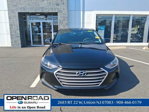 Used 2018 Hyundai Elantra SEL w/ Cargo Package image 2