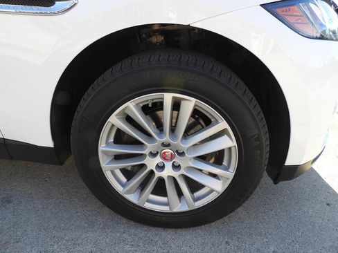 Used 2018 Jaguar F-PACE Prestige AWD/4WD image 13