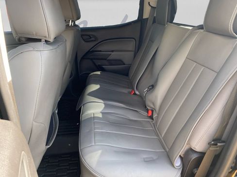 Used 2019 Chevrolet Colorado W/T w/ WT Convenience Package RWD image 27