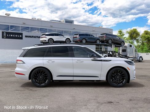 New 2027 Lincoln Aviator Reserve AWD/4WD image 5