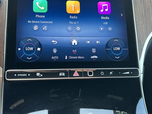 Certified 2025 Mercedes-Benz GLC 300 image 34