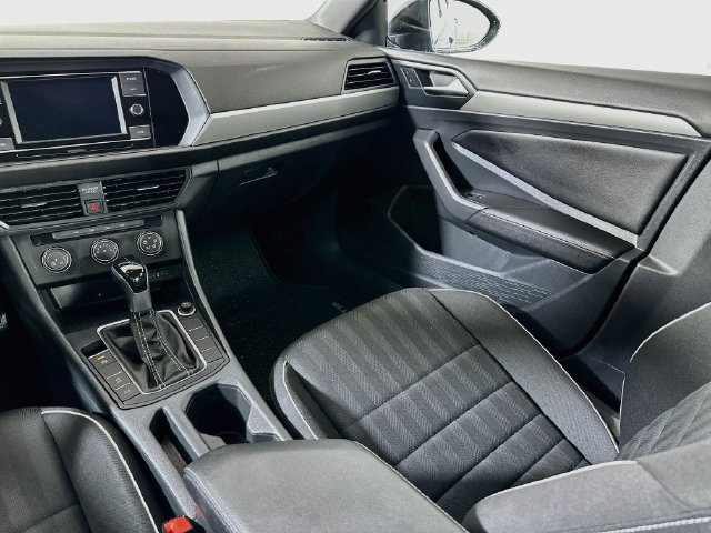 Certified 2023 Volkswagen Jetta Sport FWD image 22