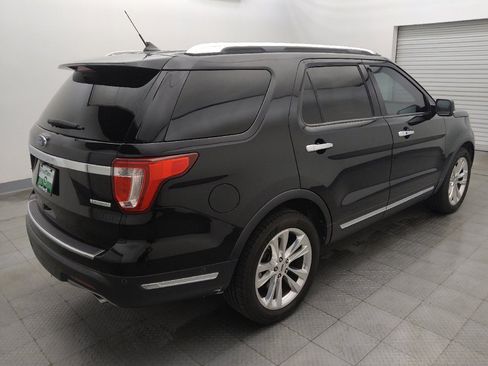 Used 2019 Ford Explorer Limited w/ Ford Safe & Smart Package FWD image 9