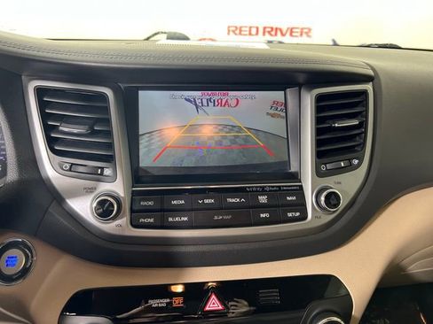 Used 2017 Hyundai Tucson Limited image 19