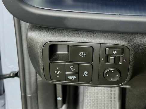 Used 2024 Hyundai Ioniq 6 Limited RWD image 17
