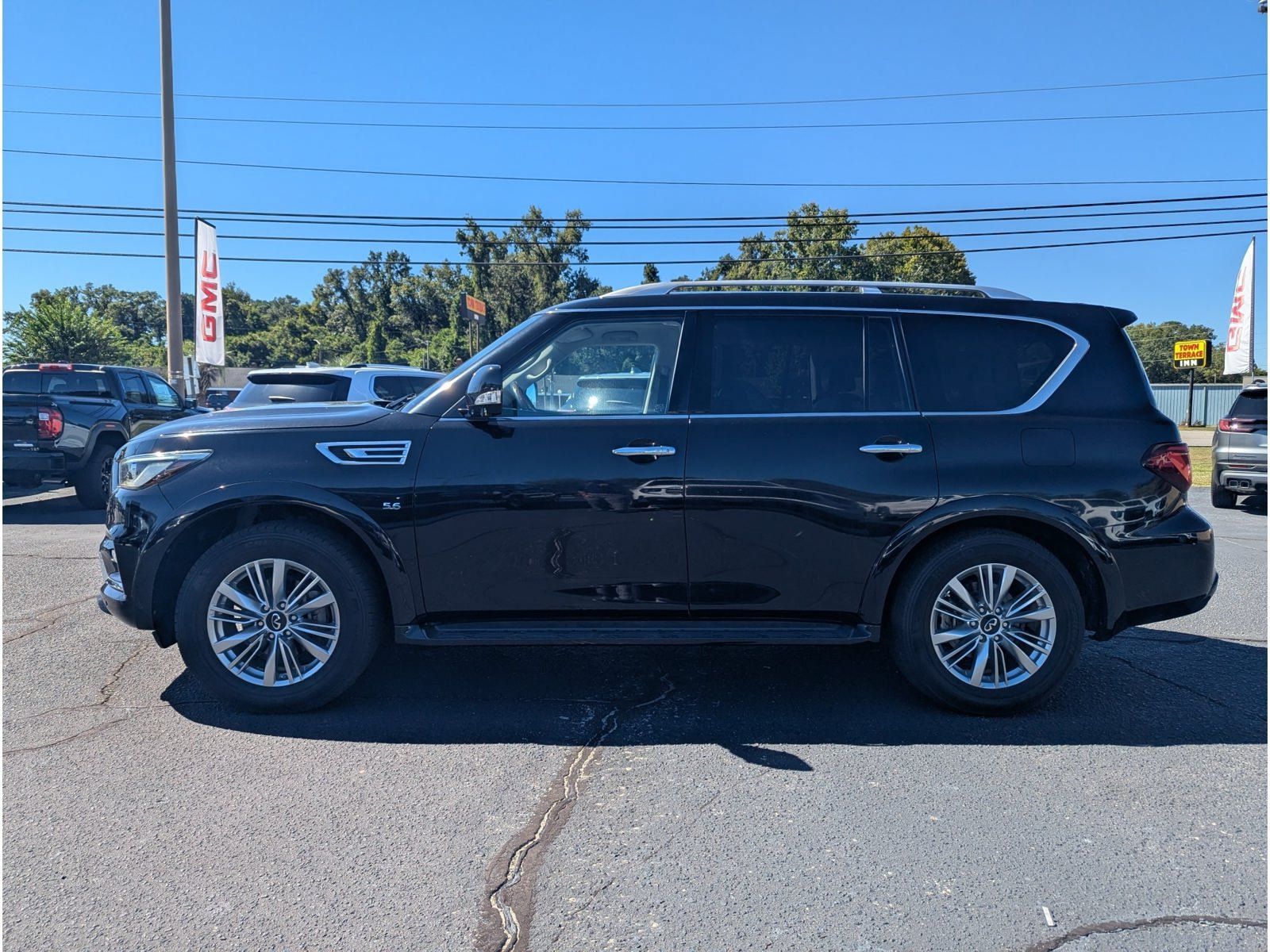 Used 2019 INFINITI QX80 Luxe RWD image 5