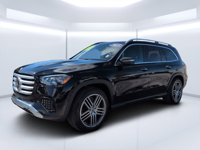 Used 2025 Mercedes-Benz GLS 450 4MATIC image 7