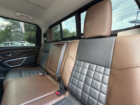 Used 2016 Nissan Titan Platinum Reserve AWD/4WD image 23