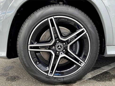 New 2026 Mercedes-Benz GLS 450 4MATIC image 12