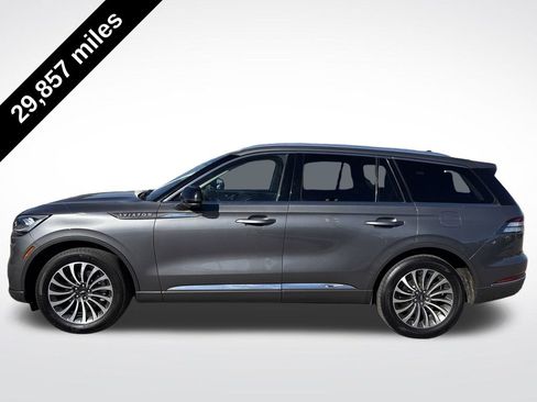 Used 2023 Lincoln Aviator Reserve image 2