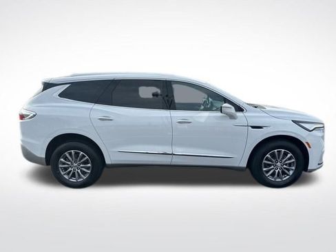 Used 2024 Buick Enclave Premium image 7