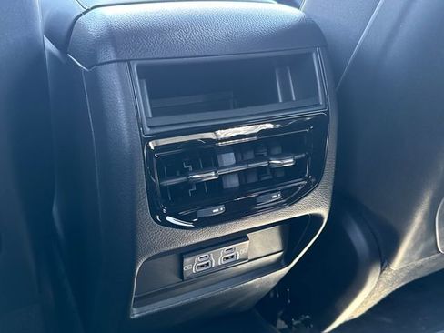 New 2025 Jeep Grand Cherokee Laredo X image 32