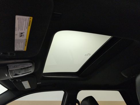 Used 2024 Dodge Durango GT image 19