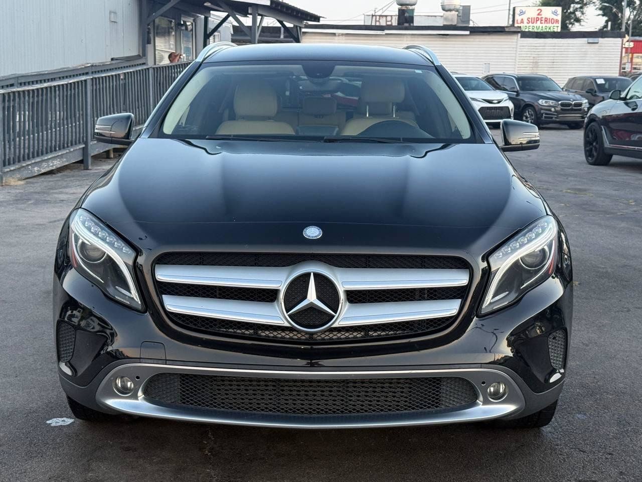 Used 2015 Mercedes-Benz GLA 250 4MATIC w/ Premium Package image 5