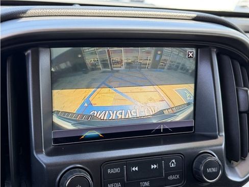 Used 2018 Chevrolet Colorado ZR2 AWD/4WD image 46
