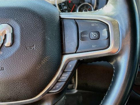 Used 2022 RAM 1500 Laramie RWD image 19