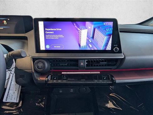 New 2026 Toyota Prius Plug-In Hybrid image 7