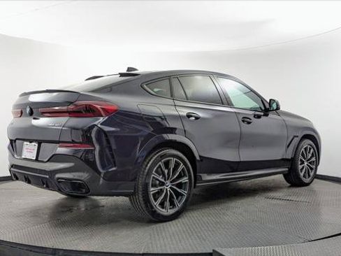 Used 2022 BMW X6 xDrive40i w/ M Sport Package AWD/4WD image 8