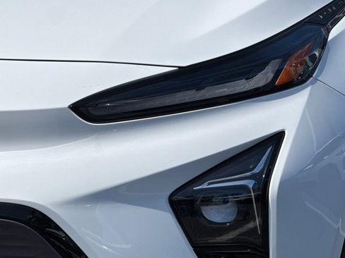 Used 2023 Chevrolet Bolt EUV LT w/ Convenience Package FWD image 48