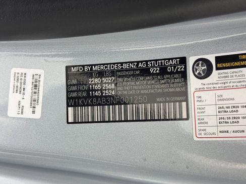 Used 2022 Mercedes-Benz SL 55 AMG 4MATIC w/ Driver Assistance Package image 51