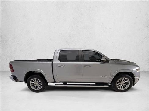 Used 2022 RAM 1500 Laramie w/ Sport Appearance Package image 4