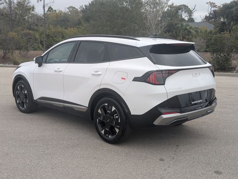 Used 2026 Kia Sportage SX image 7