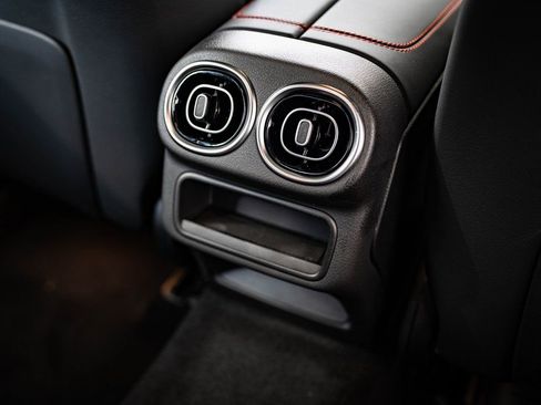 New 2026 Mercedes-Benz GLC 43 AMG 4MATIC Coupe image 39
