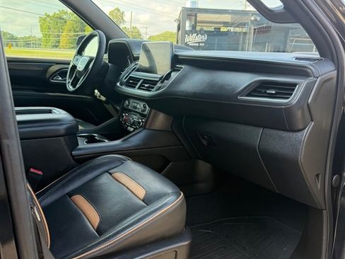 Used 2021 GMC Yukon XL AT4 w/ AT4 Premium Plus Package AWD/4WD image 25