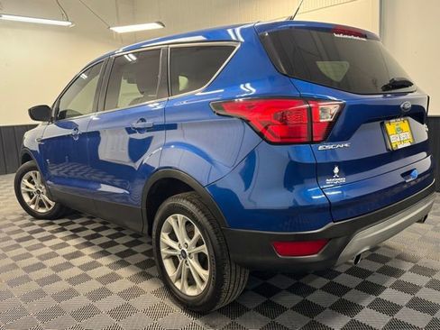 Used 2019 Ford Escape SE image 34